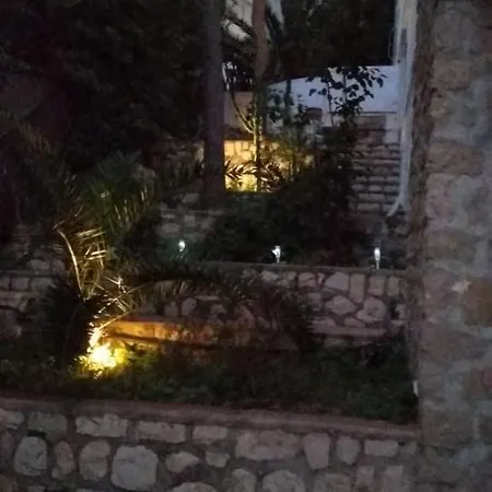 Bed And Breakfast On The Beach 2 * Dénia