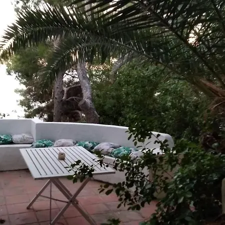 فندق مبيت وإفطار Bed And Breakfast On The Beach 2 *