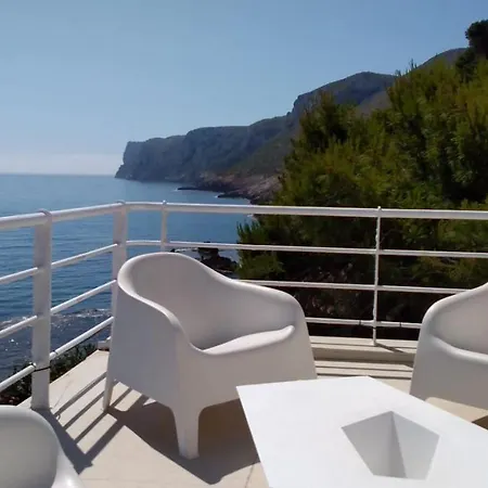 Bed And Breakfast On The Beach 2 دينايا